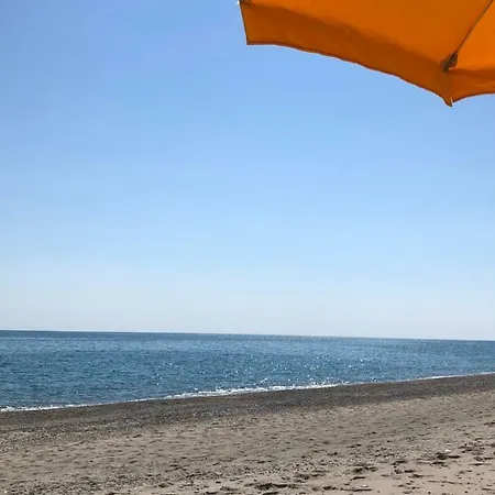 Favoloso A. . . Due Passi Dal Mare Lägenhet